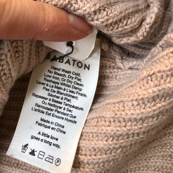 Wilfred (Aritzia) chalmers sweater - Picture 8 of 12